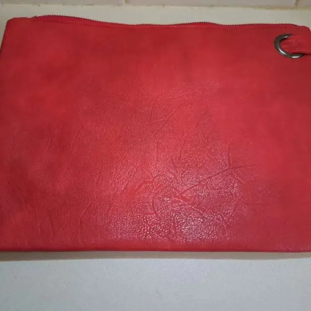 Large Envelope Clutch Bag Wristlet Chic & Elegant RED PU Leather - Picture 4 of 7